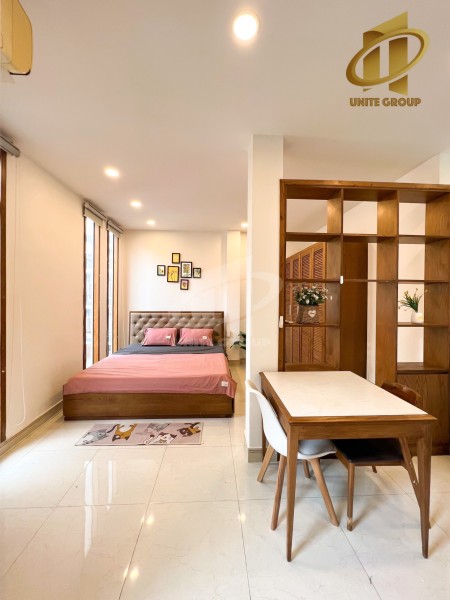 Căn hộ phòng ngủ vách ngăn, ban công full nội thất, máy giặt riêng gần Ngã Tư Phú Nhuận