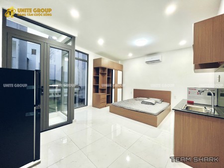 Ưu đãi 3-500k - Căn hộ ban công + Cửa sổ nội thất mới keng gần Phan Đăng Lưu Phú Nhuận