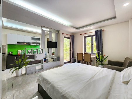 Căn hộ Studio Ban Công cao cấp, Full nội thất ngay sát Lotte, RMIT, Phú Mỹ Hưng, Him Lam