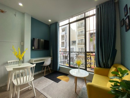 Căn hộ 2 phòng ngủ 1 phong khach cao cấp full nội thất ngay sân bay tân sơn nhất