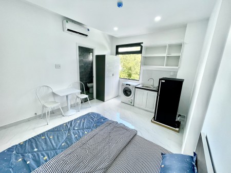 Căn hộ cửa sổ lớn máy giặt riêng ngay Nguyễn Văn Đậu Bình Thạnh