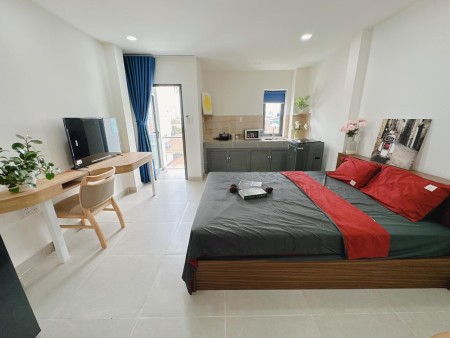 Căn hộ mới keng ban công mây giặt riêng Nguyễn Gia Trí Bình Thạnh