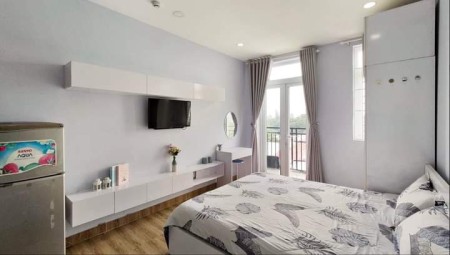 Studio Ban công full nội thất KDC Him Lam
(gần cầu Kênh Tẻ, LOTTE, ĐH TDT, RMIT, Sunrise City view)