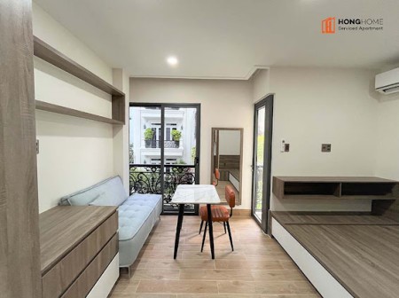 Căn hộ cao cấp mới keng, ban công thoáng ngay Nguyễn Cửu Vân Bình Thạnh