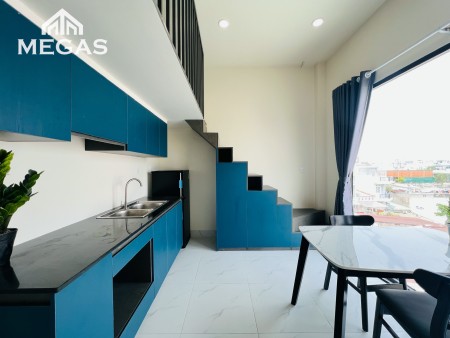 Rộng 35m2 -  Mới Xây - Đầy Đủ Tiện Nghi - Ban Công Riêng - Ngay Emart Phan Văn Trị