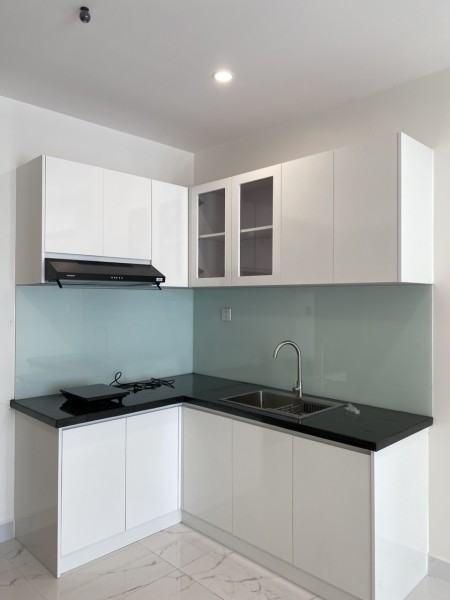 Cho thuê căn hộ 1PN+ bếp rèm, máy lạnh Vinhomes Quận 9 chỉ 6 triệu