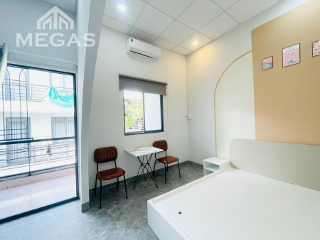 Cho thuê studio - 1 phòng ngủ - cửa sổ - ban công đầy đủ tiện nghi gần Cầu Ba Tháng Hai