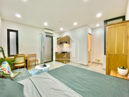 CHDV Full Nội Thất, 2 Cửa Sổ, Máy Giặt Riêng, Giảm 500K Khi Thuê Sớm, Gần CV Tao Đàn, Dinh Độc Lập