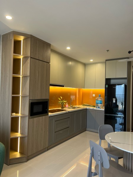 Cho thuê 2PN 67m2 full nội thất đẹp , tầng cao, view thoáng