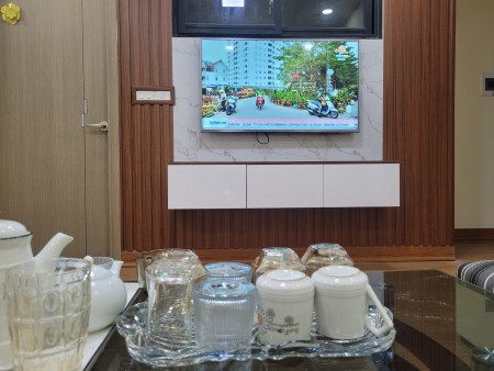 Chính chủ cho thuê căn 2 phòng ngủ full đồ như hình tại Hoàng Huy Lạch Tray, giá 7.5 triệu bao phí