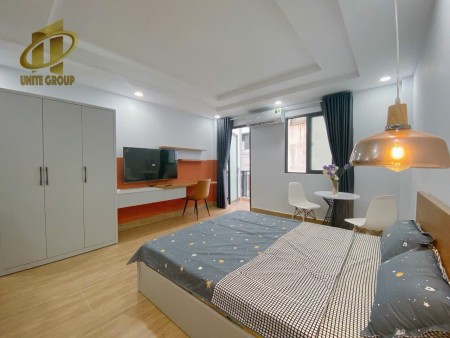 Căn hộ 40m2 full nội thất, nằm ngay Nguyễn Cửu Vân , Bình Thạnh
