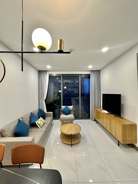 Chủ gửi cho thuê gấp Sunwah Pearl 2PN nhà trống sẵn, giá rẻ