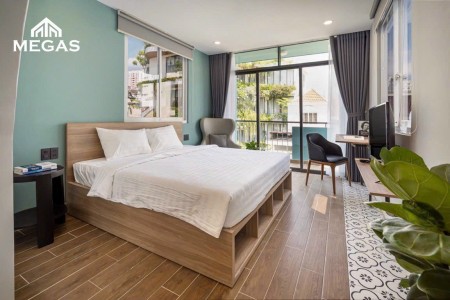 Căn hộ mới khai trương ngay ngã tư Bảy Hiền, ban công siêu lớn, nội thất hiện đại