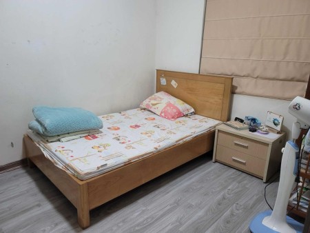 Linh cho thuê căn hộ 3PN, 2WC, có đủ nội thất ngay tại chung cư Rừng Cọ