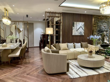 Rẻ không đâu bằng, giỏ hàng mới bên Vinhomes Metropolis - Liễu Giai cho thuê theo nhu cầu của khách
