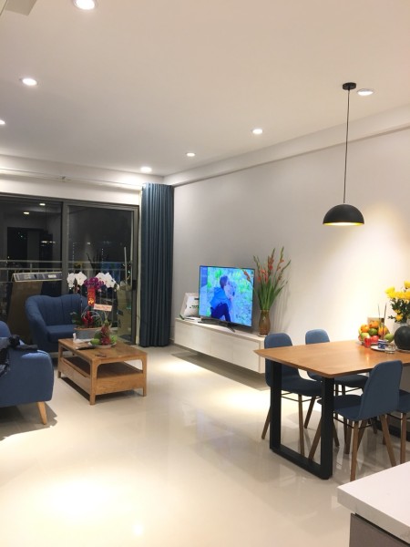 Cho thuê chung cư The Sun Avenue 3PN - Q2, 96m2, 18,5 tr/tháng view sông mát mẻ