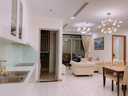 Cho thuê căn hộ 2PN Vinhomes Central Park 81m2 giá 16,5 triệu