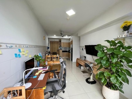 Cho Thuê Căn Hộ Emerald Celadon Tân Phú 71m2 2Pn Full NT, View Hồ Bơi, Giá 12 Triệu, Nhận Nhà Ngay