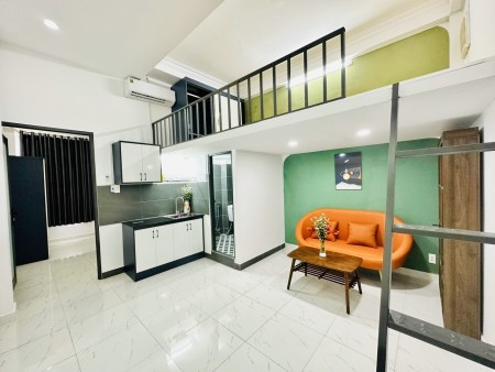 Căn studio kết hợp duplex siêu lớn - ban công riêng, thoáng mát