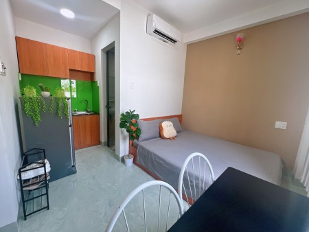 Căn Hộ Dịch Vụ Full Nội Thất Có Cửa Sổ 35m2, Thoáng Ngay Trung Tâm