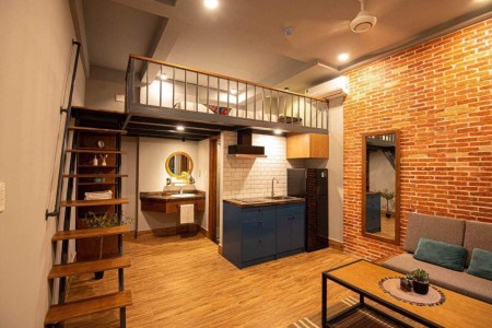 Cho thuê CH Duplex đường D2, gần Hàng Xanh, Full nội thất, có thang máy, bảo vệ 24, Gần ĐH GTVT