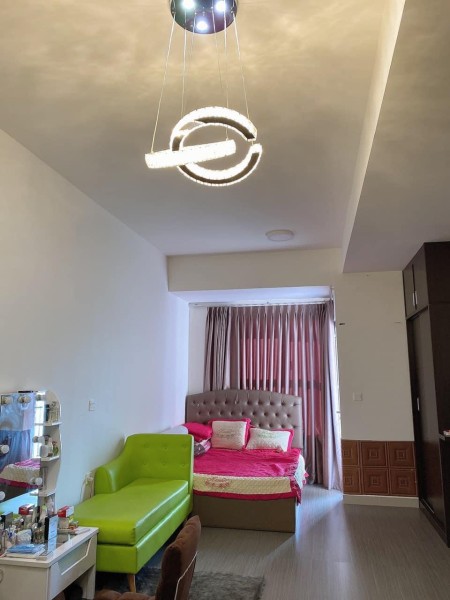 Cho thuê Studio Sunrise City View Q7, 38m2, view đẹp, 11tr