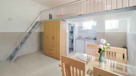 Duplex, full nội thất, 30m2 cửa sổ thoáng gần KCX Tân Thuận, chợ Lý Phục Man, Đại học UFM