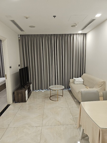 Chính chủ gửi cho thuê 2PN full nội thất Vinhomes Ba Son view sông 23tr