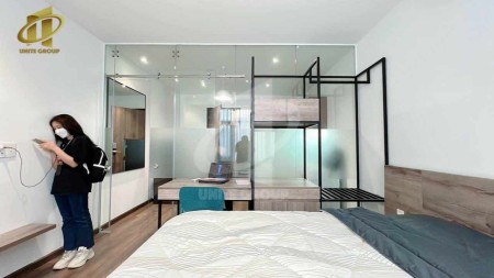 Cho thuê căn hộ cao cấp đường Cô Giang, quận 1