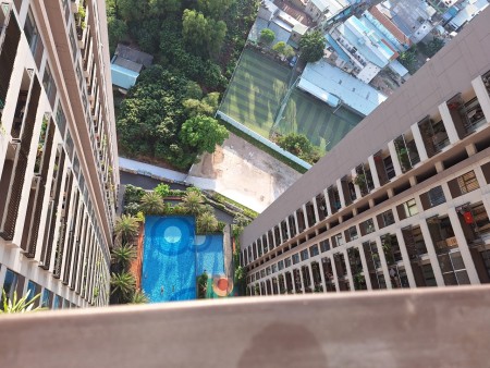 Cần cho thuê gấp căn hộ 2pn 75m2 opal boulevard chỉ 8.5tr/th có máy lạnh, bếp, rèm, giàn phơi, tủ áo