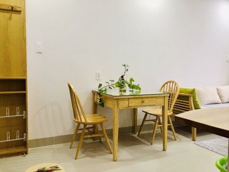 Đứng trước gió thì mát lạnh còn đứng cạnh Mình chỉ thấy mát lòng với Căn Hộ xinh xinh