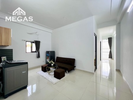 Cho Thuê Căn Hộ 2 Phòng Ngủ Full Nội Thất Ngay Etown Cộng Hoà