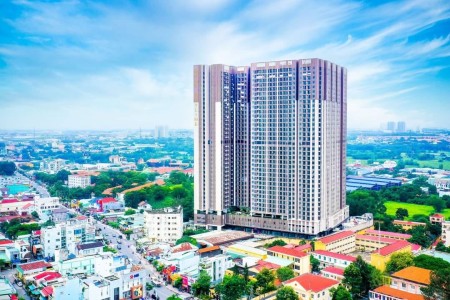 Chính chủ cho thuê gấp căn 2 phòng ngủ, 2wc view đẹp, tặng 1 năm phí quản lý giá chỉ 5 triệu