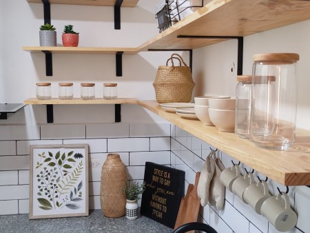 Cho thuê căn hộ The Sun Avenue gồm 1pn, giá 15tr y như hình