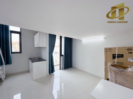 Căn hộ thoáng xinh, gần Nơ Trang Long, Bình Thạnh, bancong thoáng mát