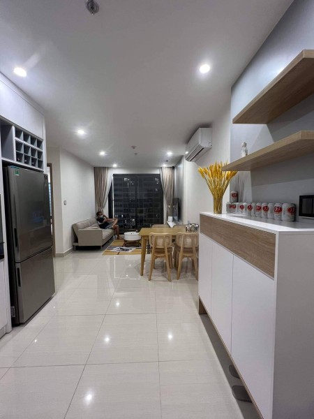 Bà Chị Gửi căn hộ Vinhomes Ocean Park 2N1WC Full NT, giá 8tr, bao phí dịch vụ