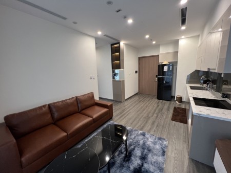 Cho thuê căn 2PN 2WC Full đồ Vinhomes Smart City chỉ với 14 triệu/tháng