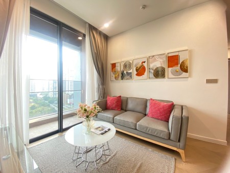 Lầu Cao View Đẹp Yên Tĩnh, Lumiere 2PN 28 triệu/tháng