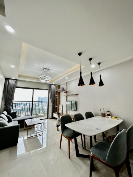 Căn hộ 3Pn sẵn nội thất nhà đẹp The Sun Avenue 96m2 căn góc view đẹp giá chỉ 21 triệu