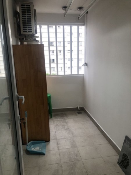 Cho thuê căn hộ 2 phòng ở Lotus Garden, 61m2, có nội thất giá 9tr