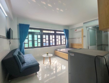 Căn Hộ Studio Cửa Sổ Lớn, 28m2, Đầy Đủ Nội Thất, gần Sân Bay Tân Sơn Nhất, Phường 4 Giá Ưu Đãi Mạnh