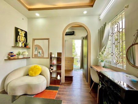 Cho thuê 1PN ban công, máy giặt riêng, chỉ cần xách vali vào ở