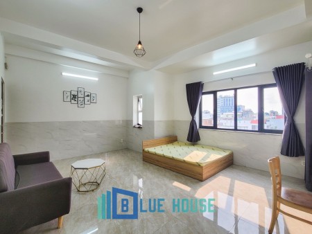 Cho thuê căn hộ 1PN 45m2 | Có hầm xe, thang máy, bảo vệ | Đối diện E Town Cộng Hòa