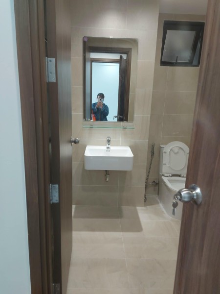 Cho thuê Opal skyline 2pn2wc 4tr8 sẵn rèm view hồ bơi