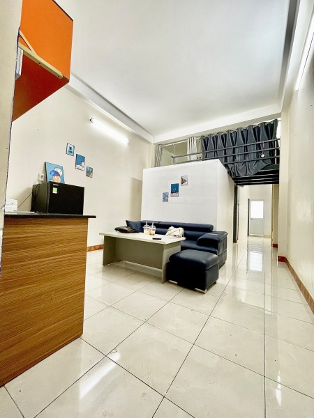 Căn Hộ 3PN Rộng Rãi Thoáng Mát Có Bancon Ngay Tân Bình