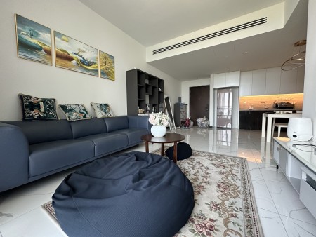 Dọn vào ngay căn 2PN, Đầy đủ nội thất đẹp chỉ 26 triệu ở Empire City