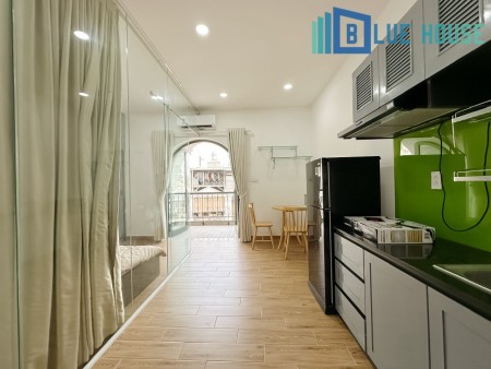 Căn Hộ 1 Phòng ngủ, Ban Công Rộng Thoáng Mát, Hẻm Oto Lê Văn Sỹ Thuận Tiện Di Chuyển Q3, PN, BT, TB