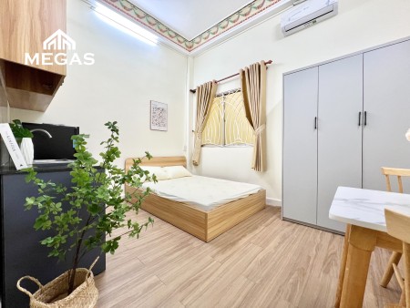 Cho Thuê Căn Hộ Dịch Vụ Giá Rẻ Quận 10 Ngay UEH Cơ Sở B