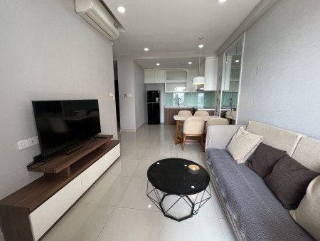 Trống sẵn 2PN hướng Đông Nam đầy đủ nội thất 15.5 triệu The Sun Avenue