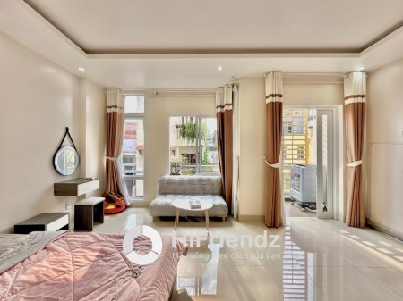 Cho thuê studio có bancol giá cực tốt tại Cộng Hòa, quận Tân Bình